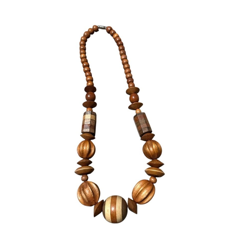 Elegant Wooden Beaded Necklace